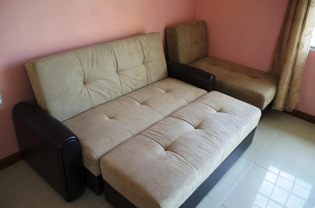 Piarco Village Suites Bagian luar foto