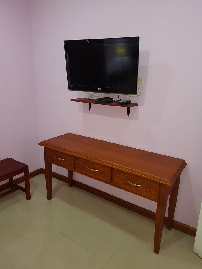 Piarco Village Suites Bagian luar foto