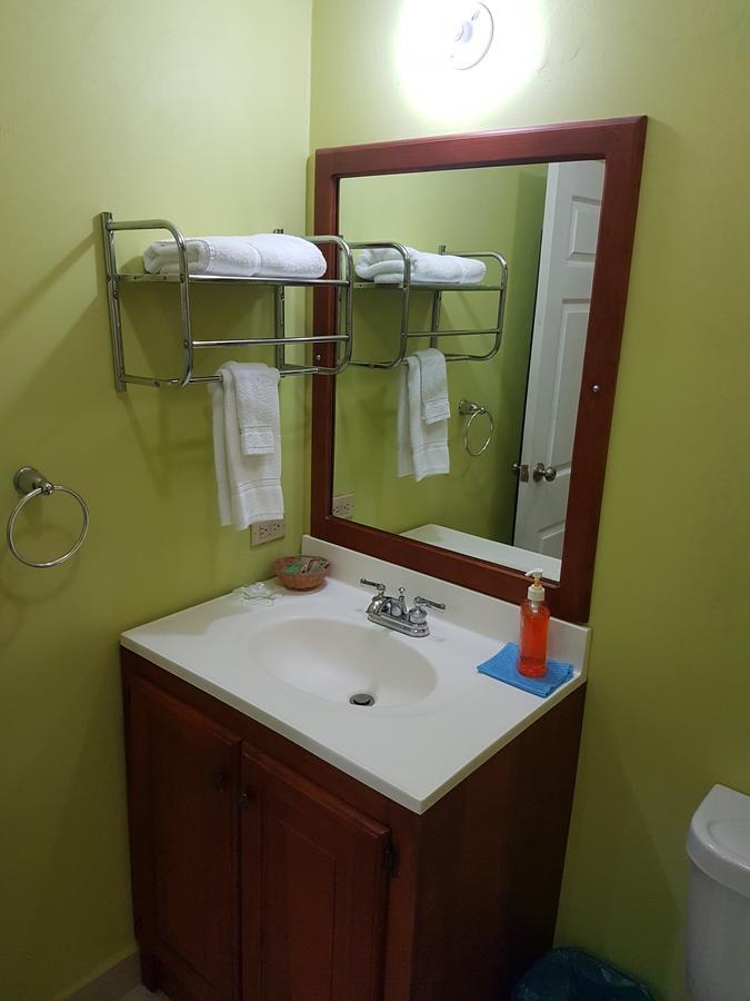 Piarco Village Suites Bagian luar foto